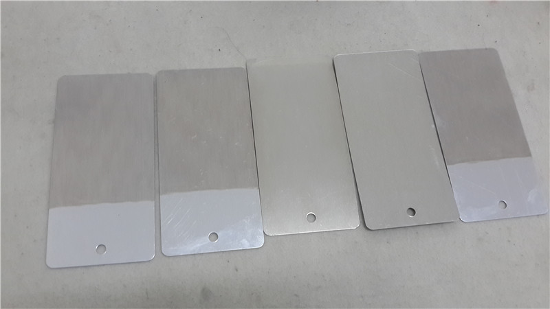 21鋁(lü)合金無鉻(gè)鈍化膜